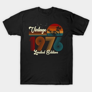 Vintage 1976 Shirt Limited Edition 44th Birthday Gift T-Shirt